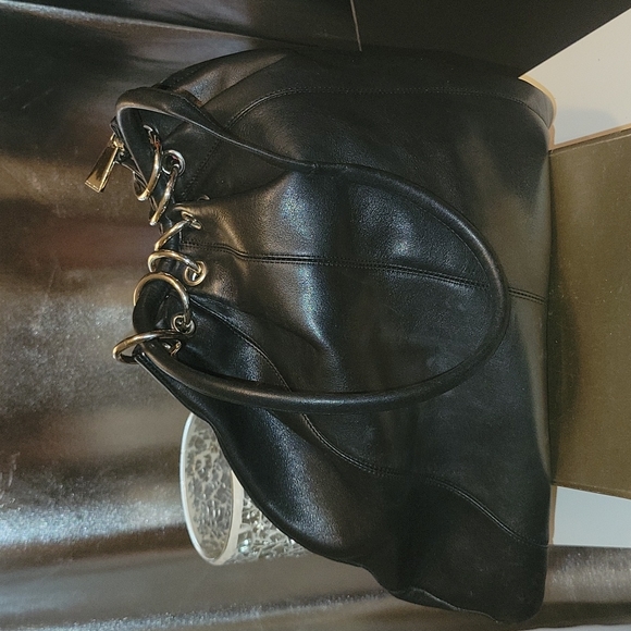 Trina Turk Bag - Picture 9 of 9